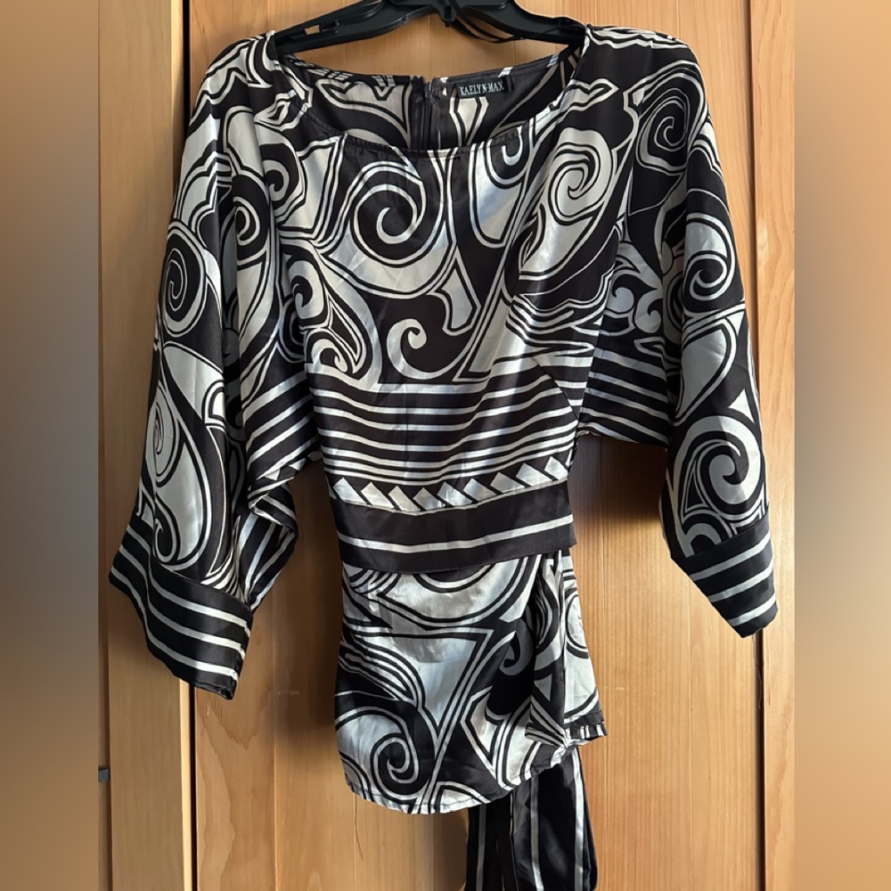 Black and White Bohemian Print Top
